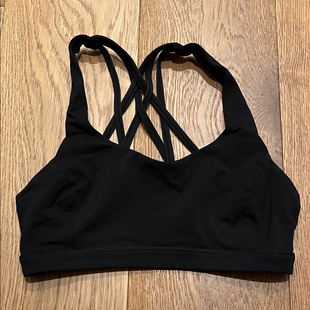 Lululemon sports bra, size 6